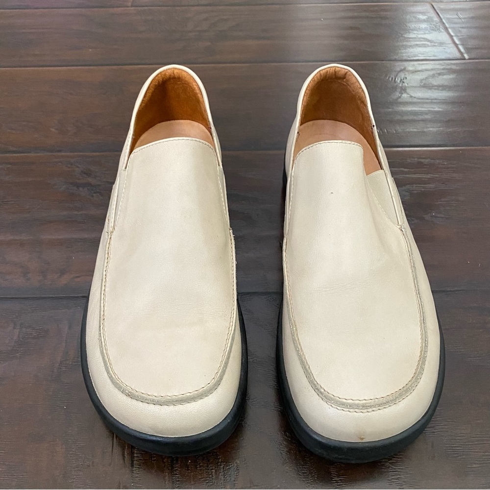 Footprints By Birkenstock Made In Portugal Women Leather Upper Cream Loafer 40